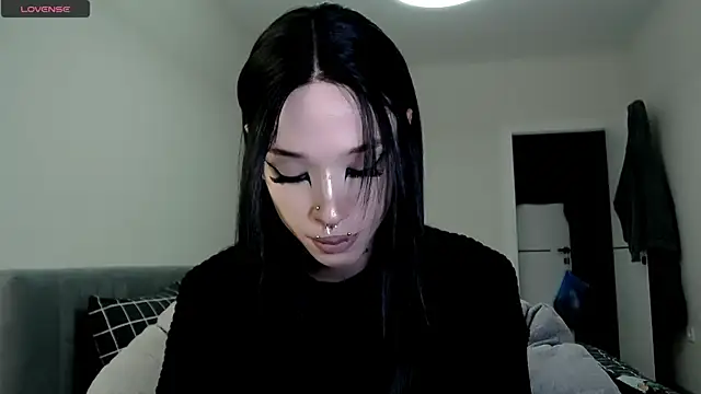 Dasha M online show from September 2025 02:12:02 PM