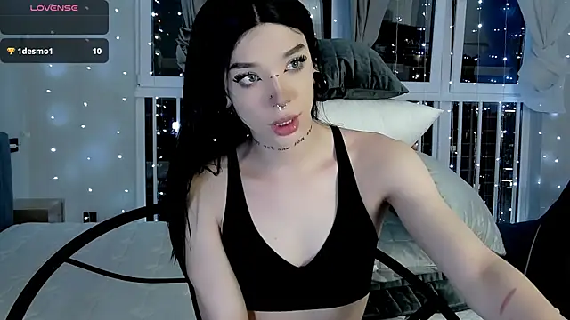 Dasha M online show from January 2026 04:22:02 PM