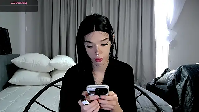 Dasha M online show from January 2026 10:32:01 AM