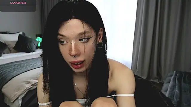 Dasha M online show from March 2026 12:17:02 PM