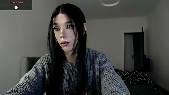 Dasha M online show from September 2025 10:33:01 AM