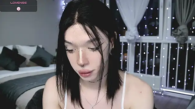 Dasha M online show from April 2026 04:13:02 PM