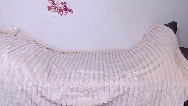 bellaa love  online show from March 2026 12:02:01 AM