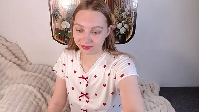 bellaa love  online show from May 2026 12:19:02 AM