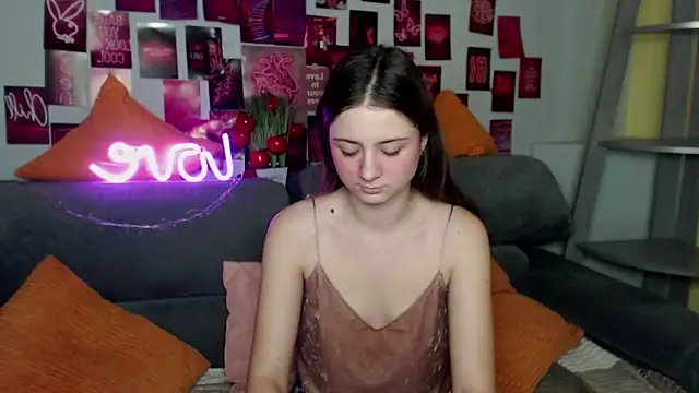 Snapshot of MilanaRoza chatting on November 2025 05:55:01 AM MilanaRoza online show from November 2025 05:55:01 AM