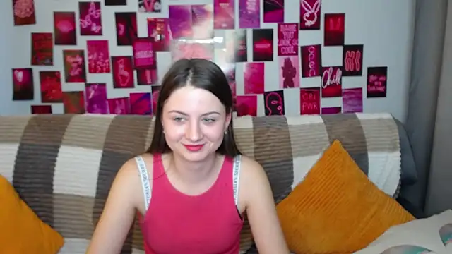 Snapshot of MilanaRoza chatting on March 2025 09:29:01 AM MilanaRoza online show from March 2025 09:29:01 AM