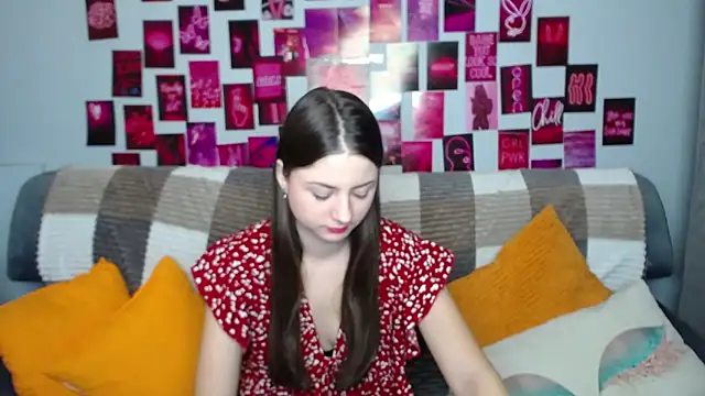 Snapshot of MilanaRoza chatting on March 2025 05:47:02 AM MilanaRoza online show from March 2025 05:47:02 AM