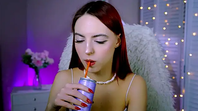 Snapshot of evanellson chatting on November 2025 12:26:01 PM evanellson online show from November 2025 12:26:01 PM