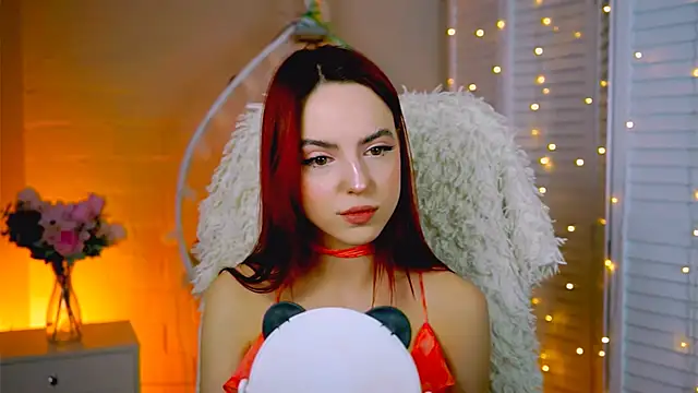 Snapshot of evanellson chatting on December 2025 05:12:02 PM evanellson online show from December 2025 05:12:02 PM