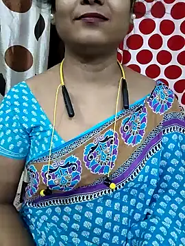 Snapshot of yoursweety09 chatting on July 2026 12:00:01 AM yoursweety09 online show from July 2026 12:00:01 AM