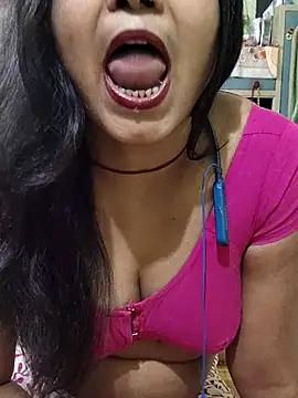 yoursweety09 online show from March 2026 08:10:02 AM