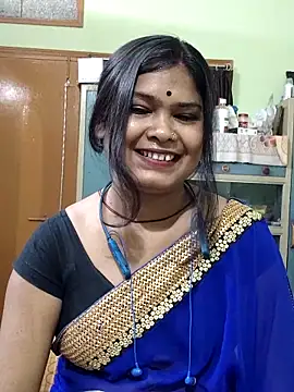yoursweety09 online show from April 2026 01:46:01 PM