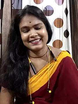 yoursweety09 online show from May 2026 07:29:02 AM