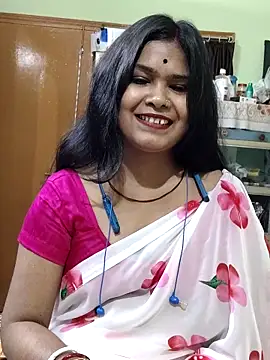 yoursweety09 online show from April 2026 01:59:01 PM