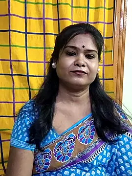 yoursweety09 online show from October 2025 05:38:02 PM