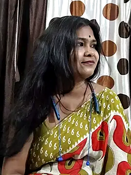 yoursweety09 online show from April 2026 12:11:02 AM