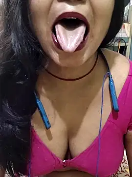 yoursweety09 online show from March 2026 04:06:02 AM