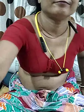 yoursweety09 online show from May 2026 06:53:01 AM
