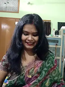 yoursweety09 online show from October 2025 02:25:02 PM