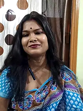 yoursweety09 online show from November 2025 08:39:02 AM