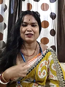 yoursweety09 online show from April 2026 07:37:02 AM