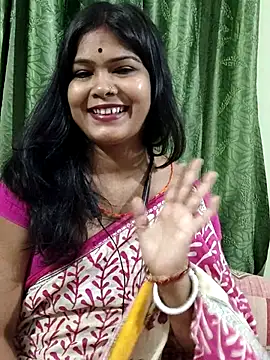 yoursweety09 online show from November 2025 01:52:02 AM