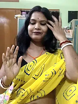 yoursweety09 online show from November 2025 01:48:02 PM