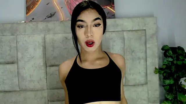 Eban Dustan online show from October 2025 05:23:02 PM