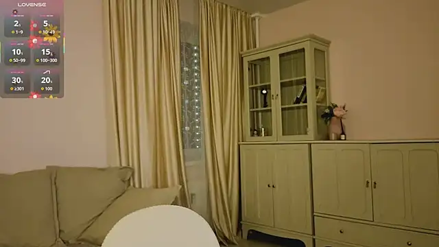 Alisia Mars online show from November 2025 05:18:01 AM