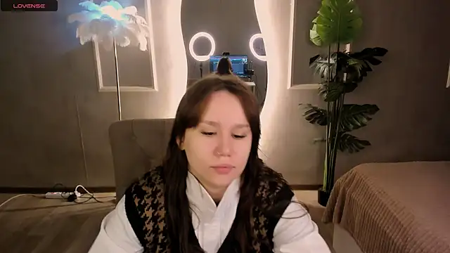 Alisia Mars online show from October 2025 05:20:01 AM