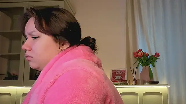 Alisia Mars online show from March 2026 05:00:01 AM