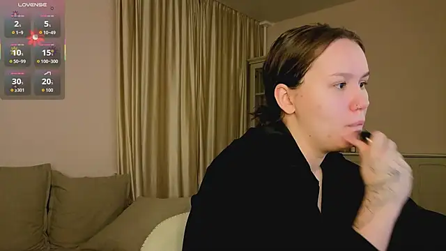 Alisia Mars online show from November 2025 06:02:02 AM