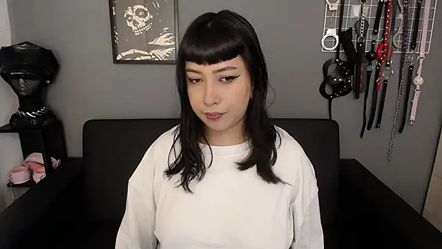 Carla Phoenix online show from February 2026 05:40:02 PM