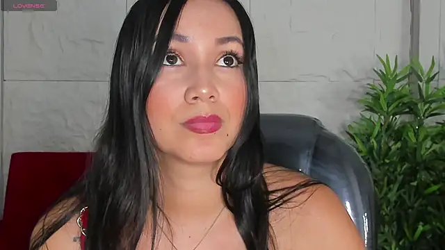 JessicaMilan online show from November 2025 10:53:01 PM