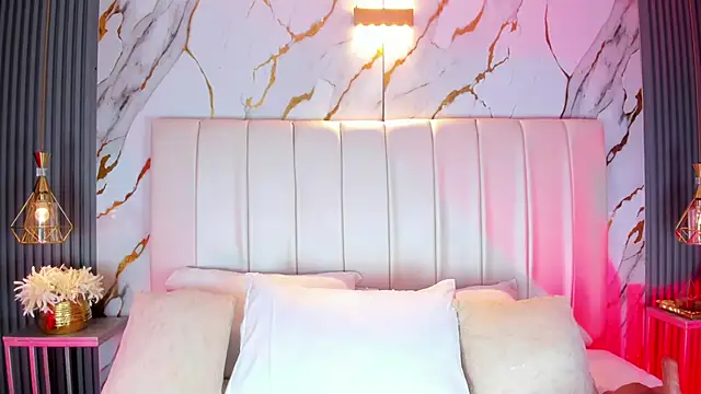 JessicaMilan online show from February 2026 10:42:01 PM