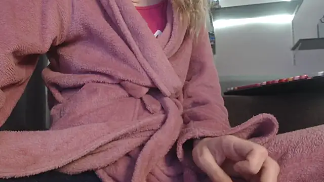LetsGetMessyBBy online show from March 2025 01:02:02 AM