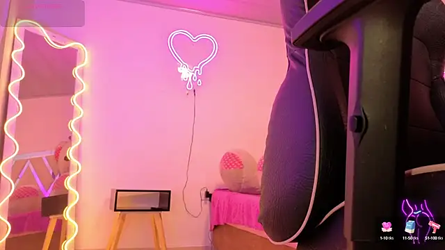 Laylafoxy tay online show from October 2025 03:08:01 AM