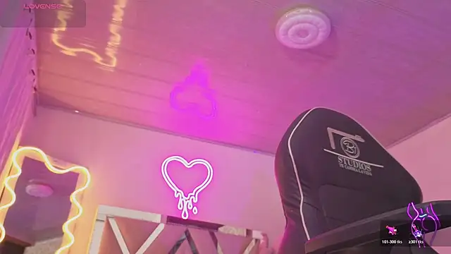 Snapshot of Laylafoxy_tay chatting on November 2025 03:06:02 AM Laylafoxy tay online show from November 2025 03:06:02 AM