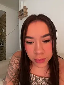 Snapshot of Im_Valen_Cute chatting on July 2026 09:59:02 PM Im Valen Cute online show from July 2026 09:59:02 PM