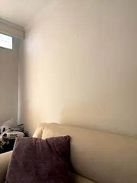 Im Valen Cute online show from October 2025 04:17:01 PM