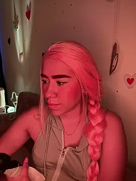 Im Valen Cute online show from March 2025 11:24:02 PM