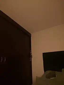 Im Valen Cute online show from February 2025 11:37:01 PM