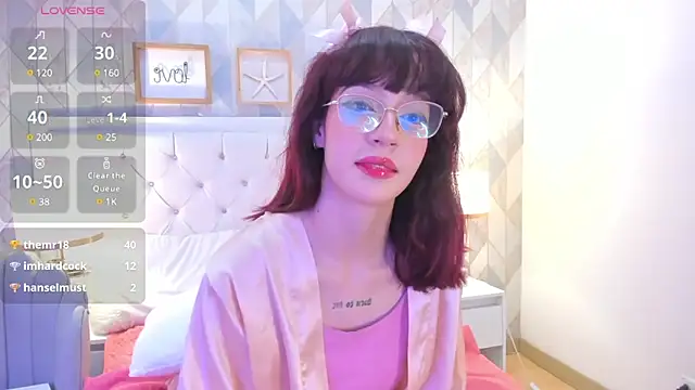Snapshot of Nastya_Fantasy chatting on February 2025 10:26:01 PM Nastya Fantasy online show from February 2025 10:26:01 PM