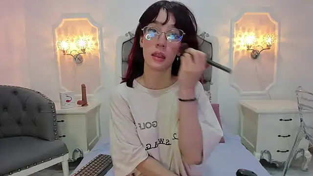 Snapshot of Nastya_Fantasy chatting on February 2025 11:21:02 AM Nastya Fantasy online show from February 2025 11:21:02 AM