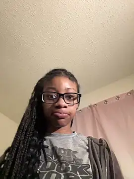 prettybrownhunybun online show from January 2025 01:56:02 AM