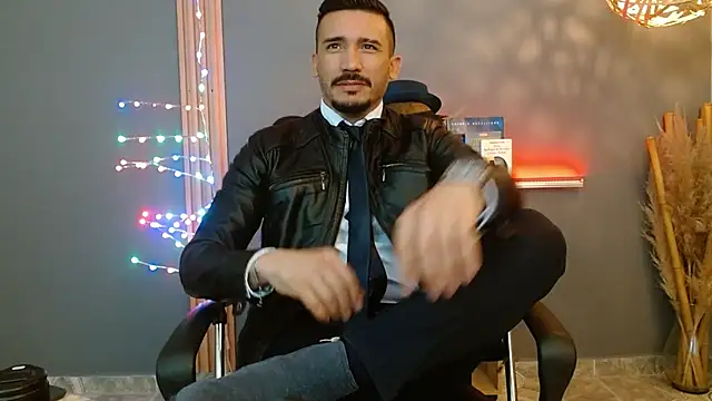 Reiko 85  online show from February 2026 02:36:01 PM