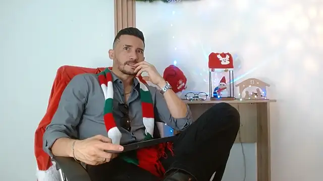 Reiko 85  online show from December 2025 02:49:02 PM