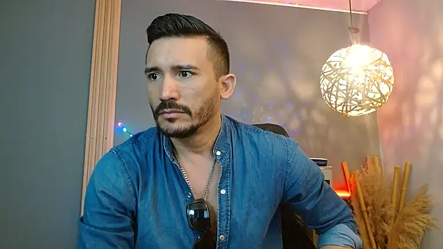 Reiko 85  online show from April 2026 02:46:01 PM