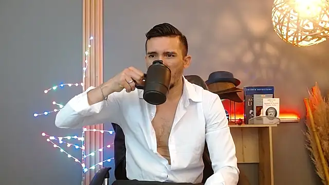 Reiko 85  online show from February 2026 02:39:02 PM