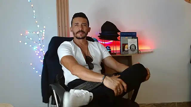 Reiko 85  online show from January 2026 07:31:02 PM